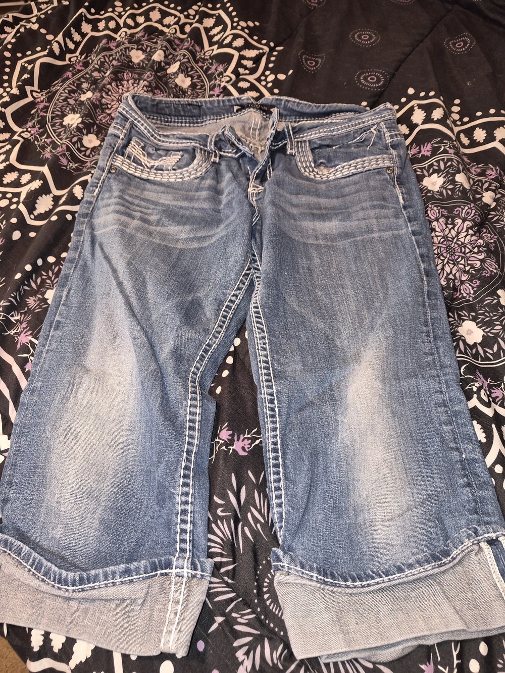 Vigoss Washed Blue Cropped Denim Capris